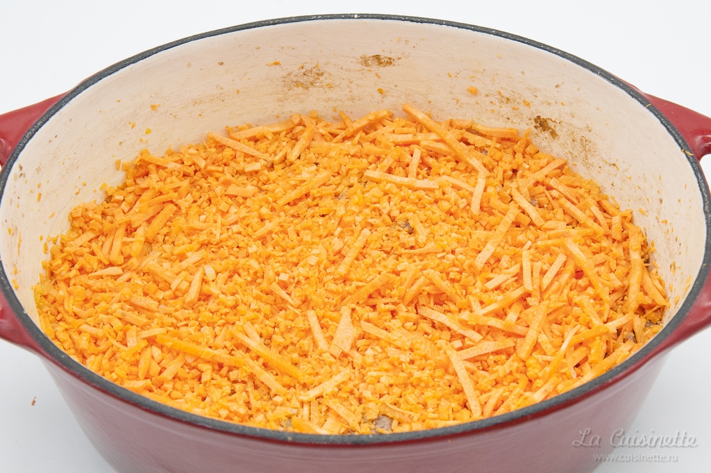 морковь для соуса «Болоньезе» 